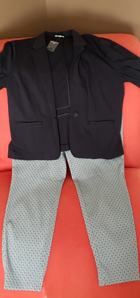 NWT 2 piece outfit